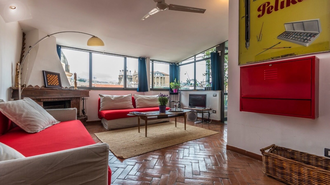 Photo of Livingroom in Naples City Centre