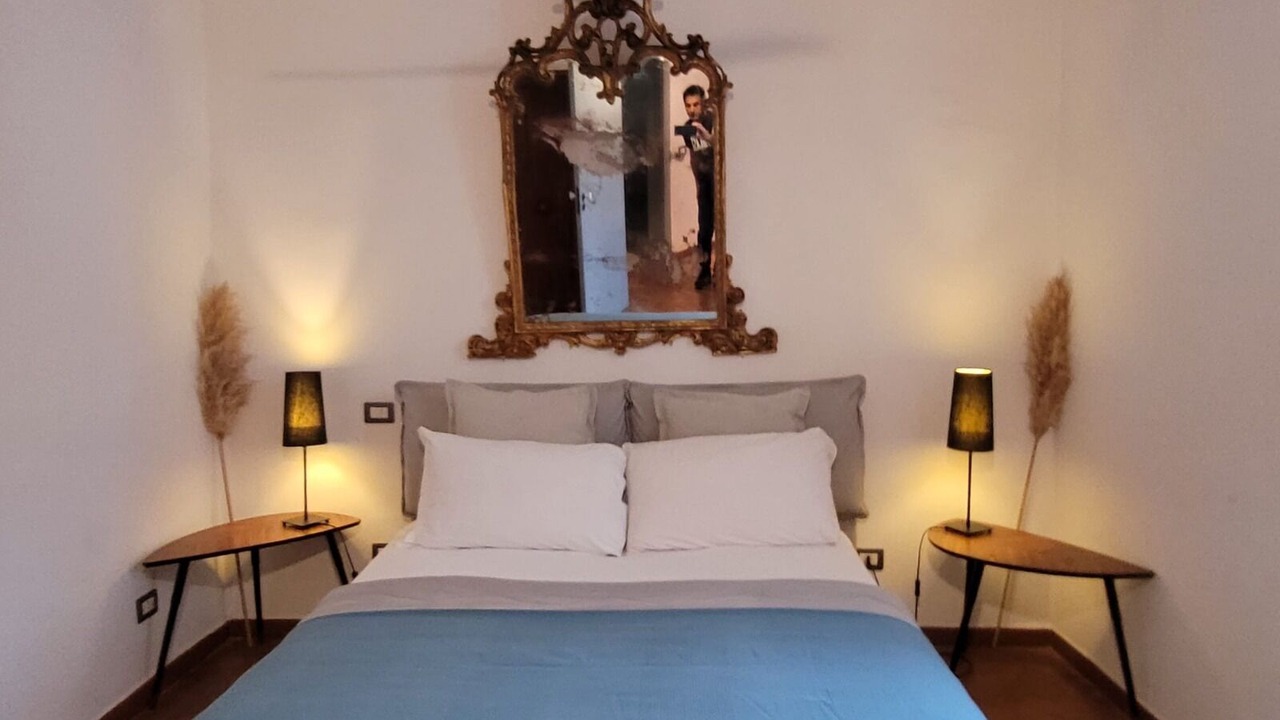 Photo of Bedroom in Naples City Centre