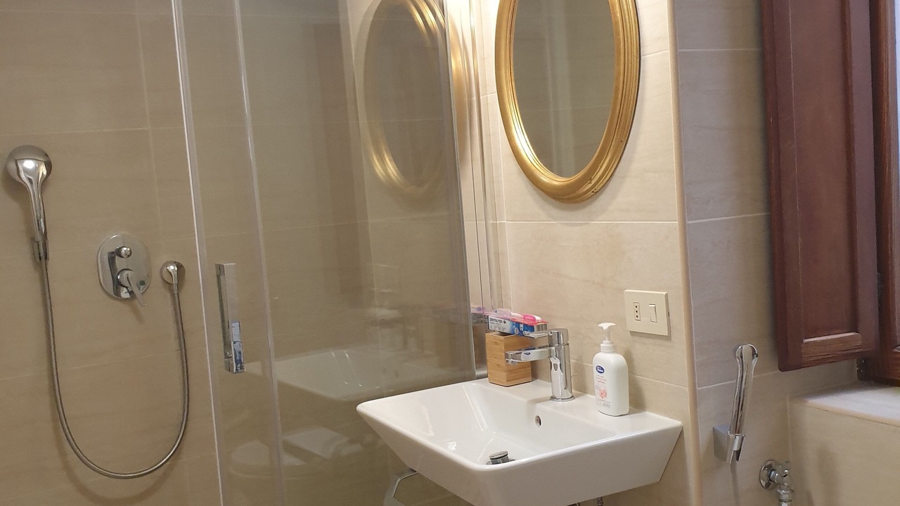 Photo of Bathroom in Rione VII Regola
