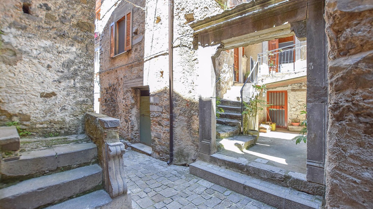 Photo of Others in Roccagloriosa