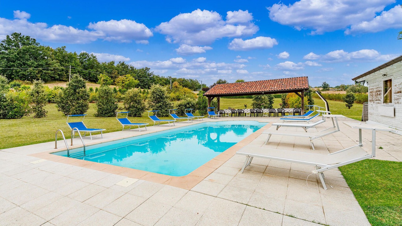 Photo of Outdoor in Fortunago