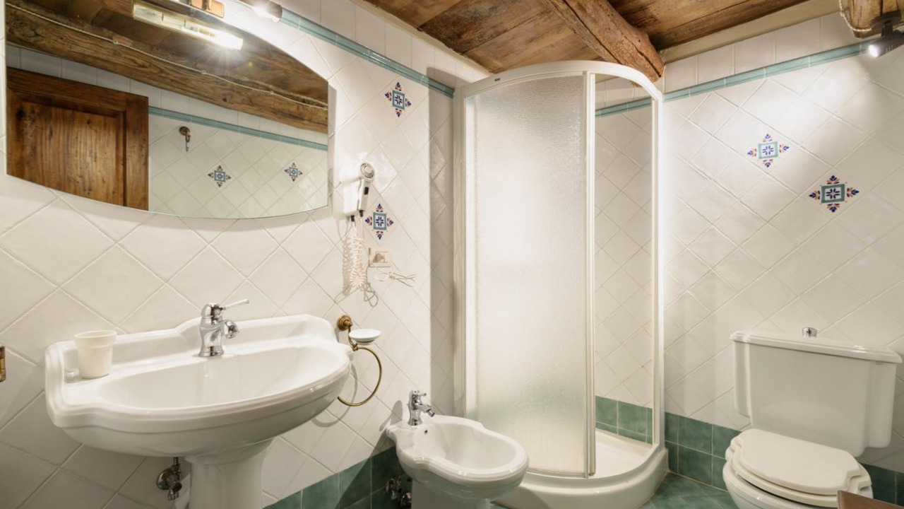 Photo of Bathroom in Raggiolo