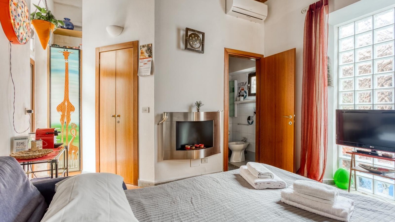Photo of Bedroom in Monti