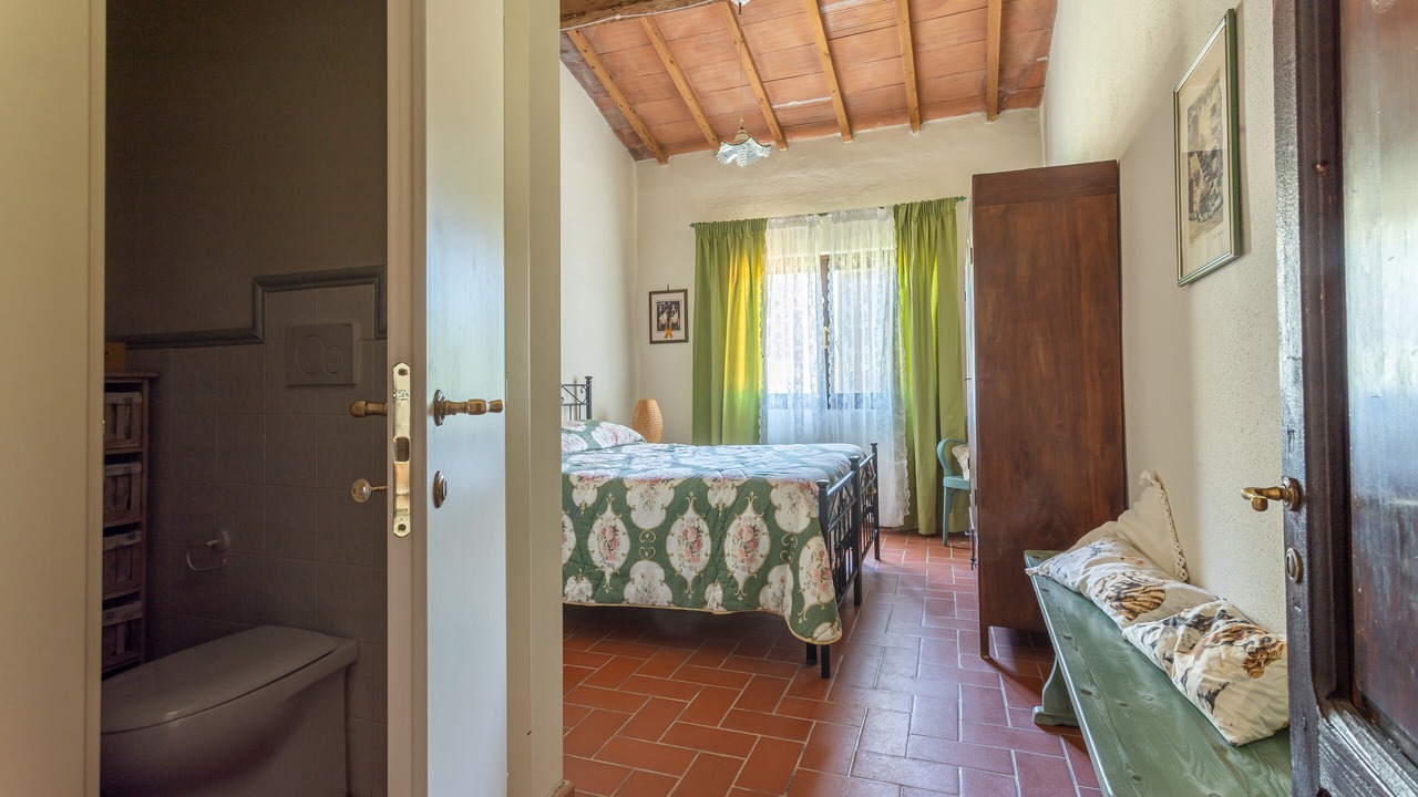 Photo of Bedroom in Magliano in Toscana