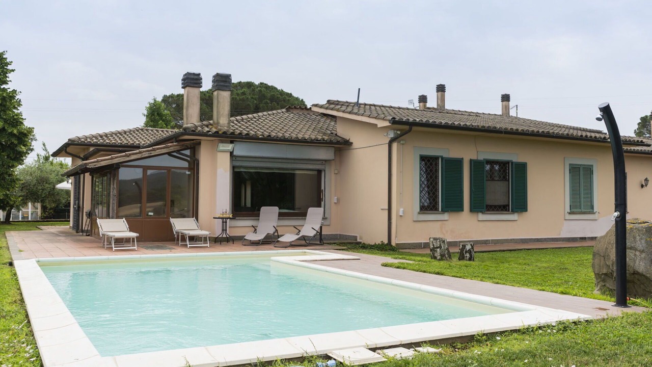 Photo of Outdoor in Sutri