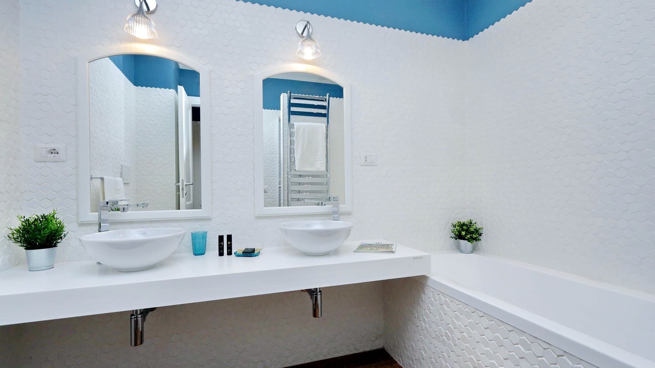Photo of Bathroom in Repubblica