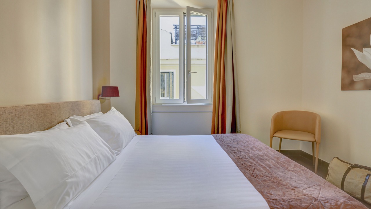 Photo of Bedroom in Monti