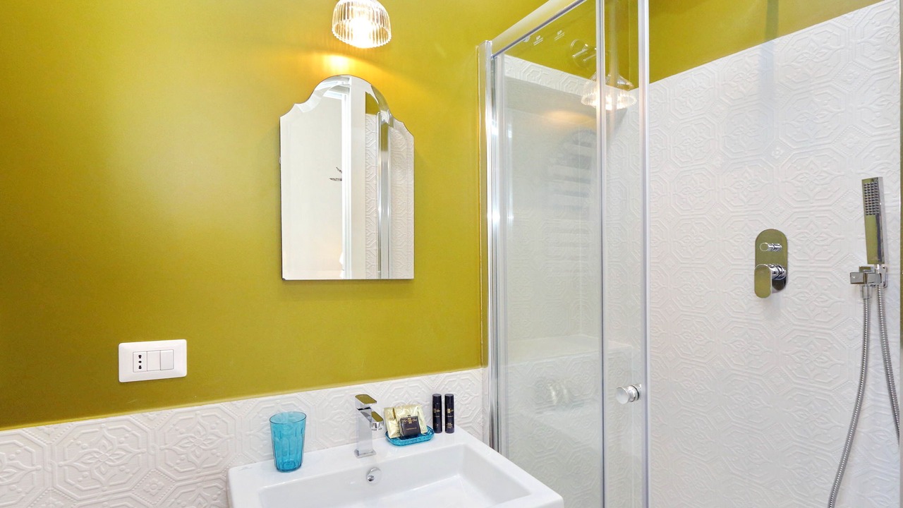 Photo of Bathroom in Repubblica