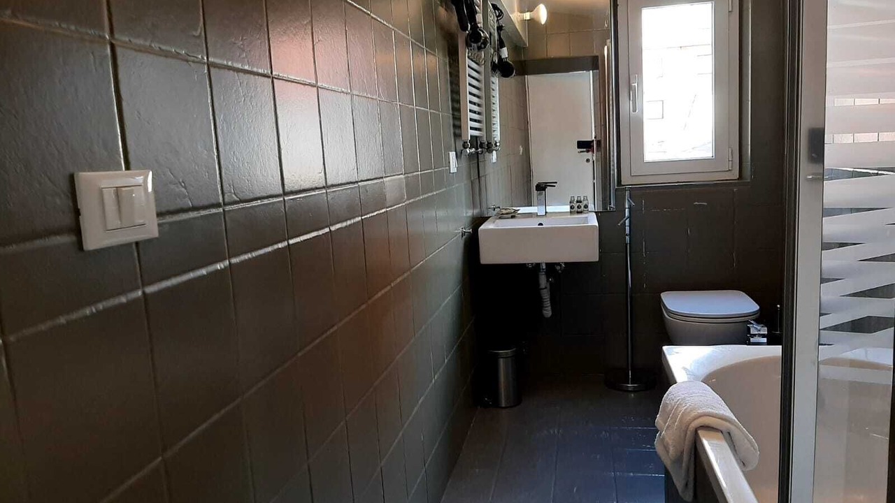 Photo of Bathroom in Rome City Centre