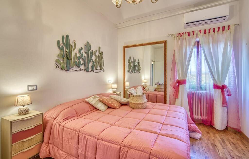 Photo of Bedroom in Montelupone