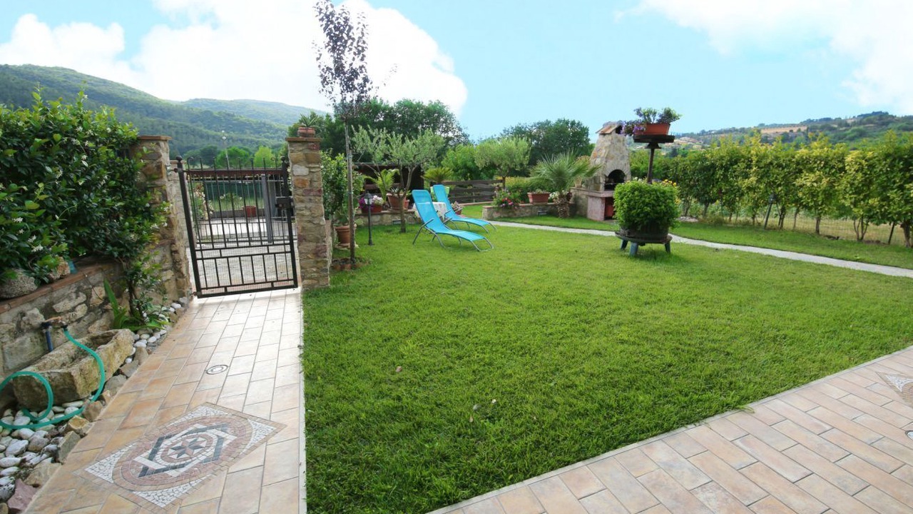Photo of Patio Balcony in Cenerente