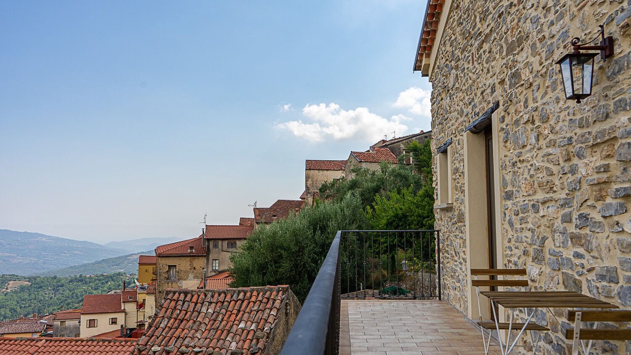 Photo of Patio Balcony in Cuccaro Vetere