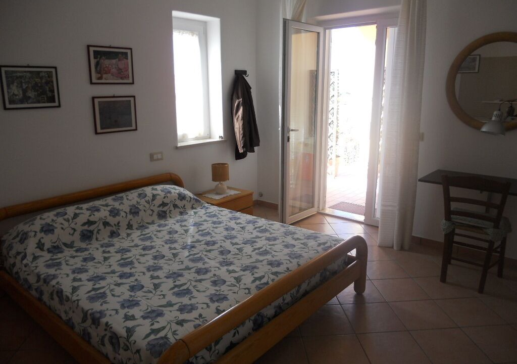 Photo of Bedroom in Forio