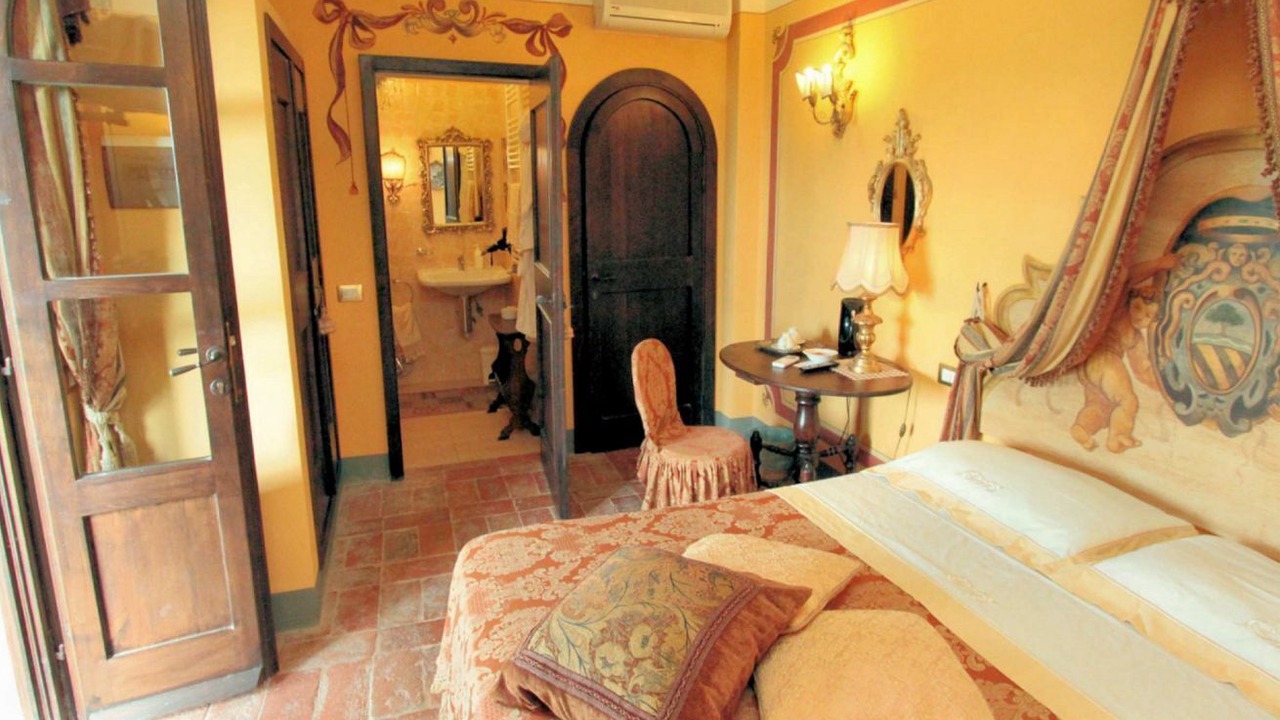 Photo of Bedroom in Badia