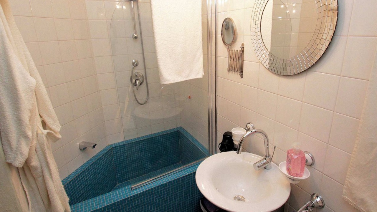 Photo of Bathroom in Badia