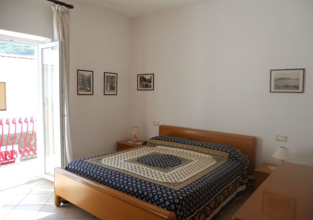 Photo of Bedroom in Forio