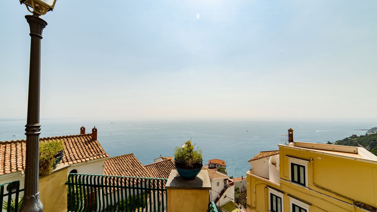 Photo of Outdoor in Raito