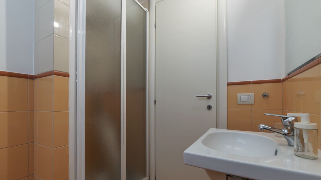 Photo of Bathroom in Salario