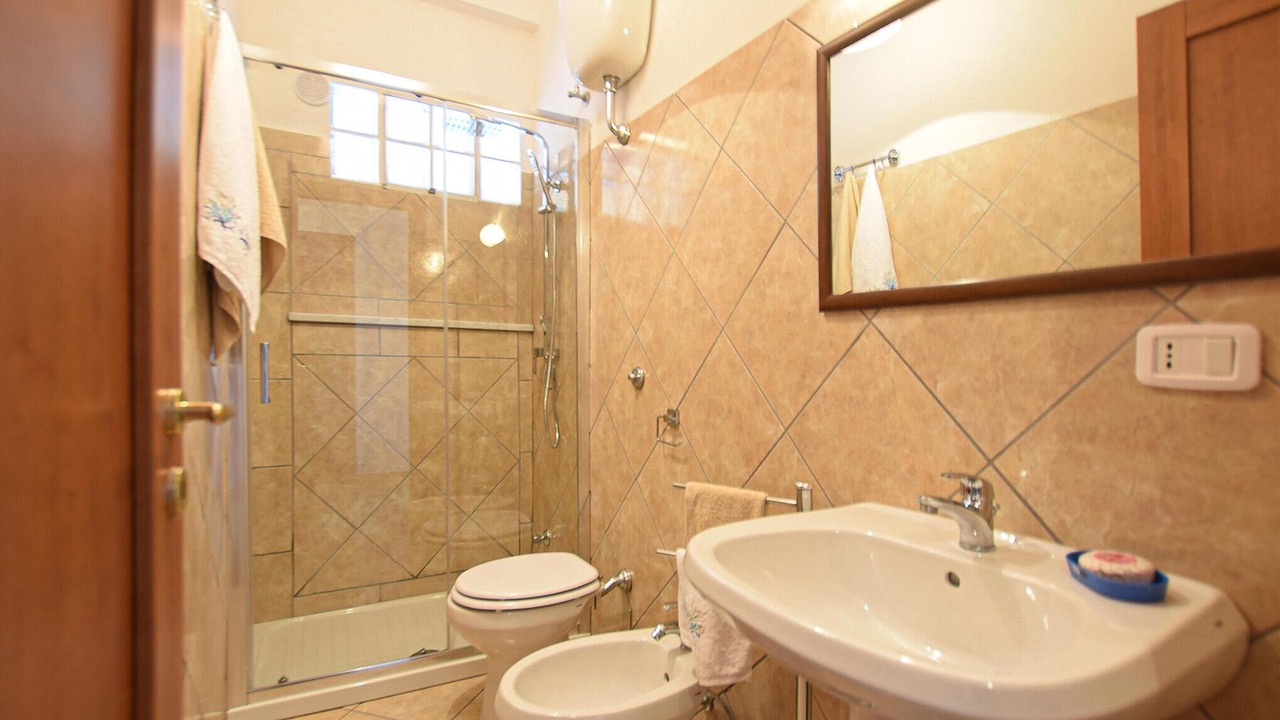 Photo of Bathroom in Laureana Cilento