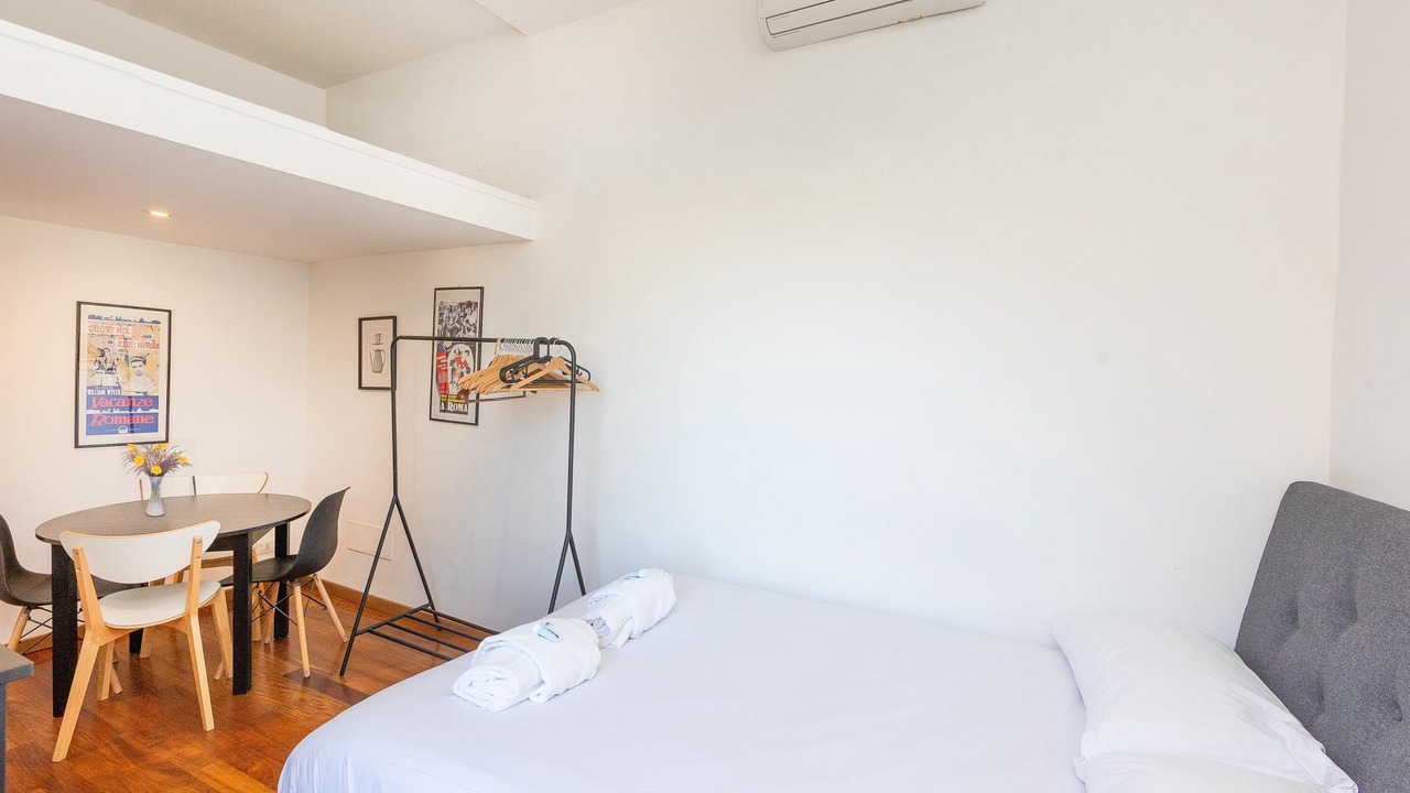 Photo of Bedroom in Roman Ghetto