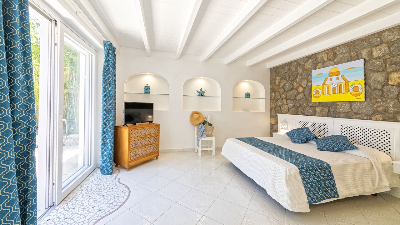 Photo of Bedroom in Forio