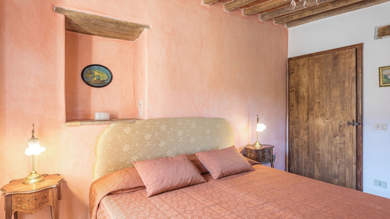Photo of Bedroom in Doglio