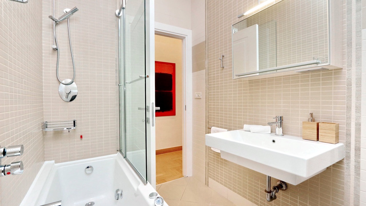 Photo of Bathroom in Rione IV Campo Marzio