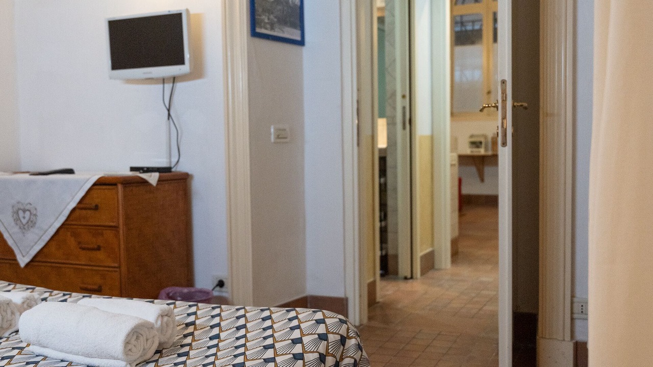 Photo of Bedroom in Rione VI Parione