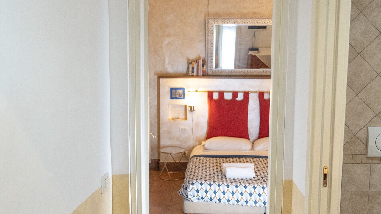 Photo of Bathroom in Rione VI Parione