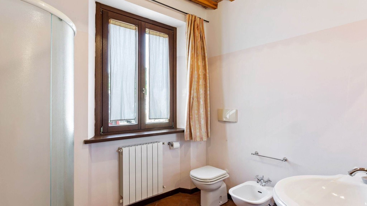Photo of Bathroom in Suvereto