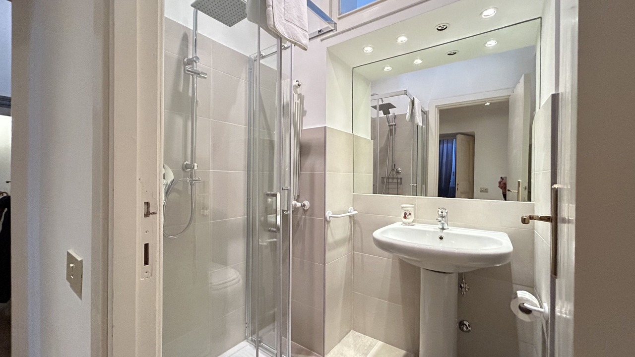 Photo of Bathroom in Rione IV Campo Marzio