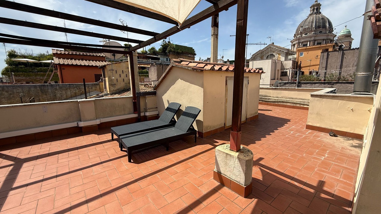 Photo of Patio Balcony in Rione IV Campo Marzio