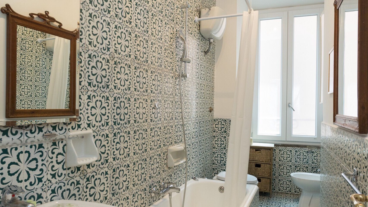 Photo of Bathroom in Rione VII Regola
