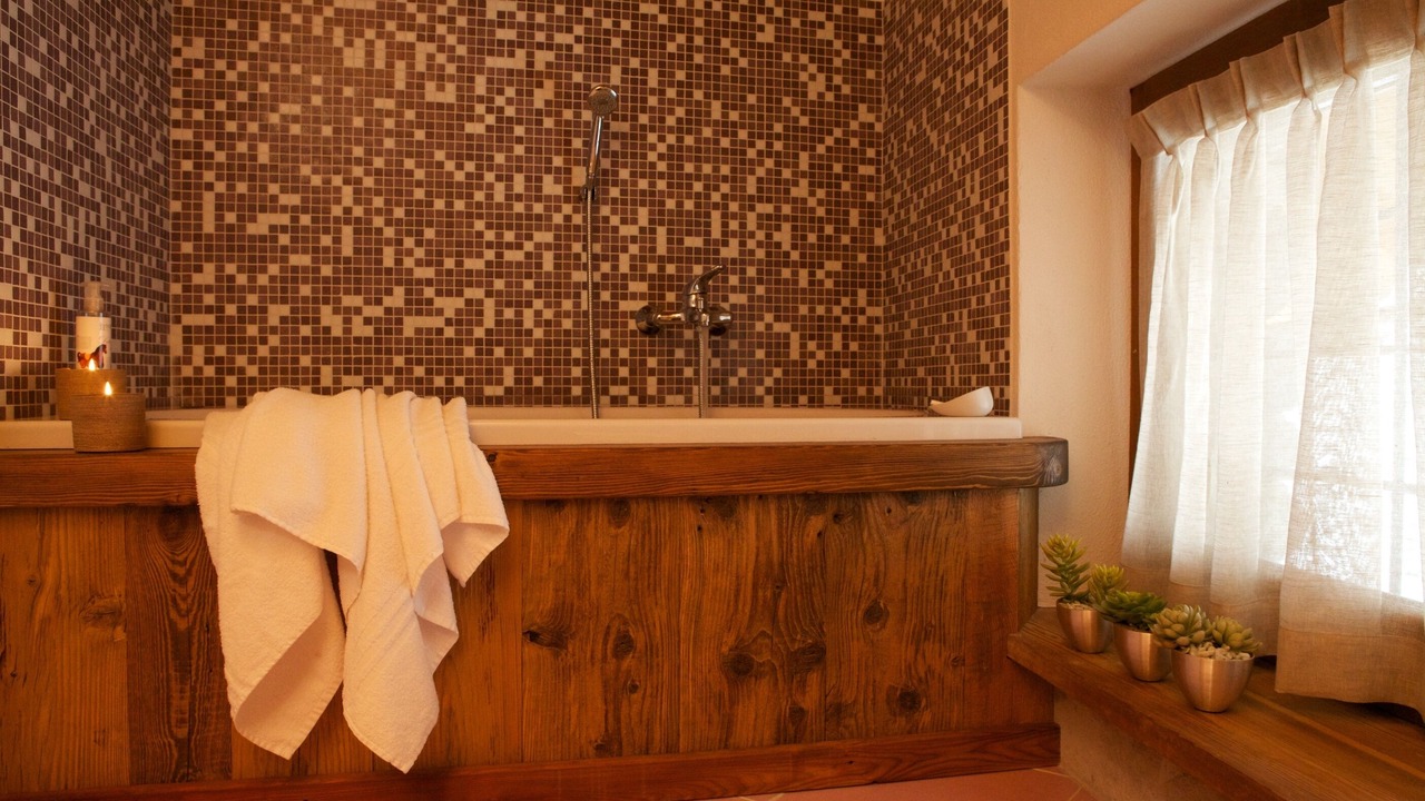 Photo of Bathroom in Derby-villaret