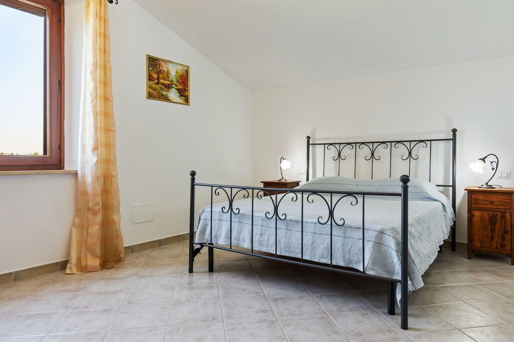 Photo of Bedroom in Montone