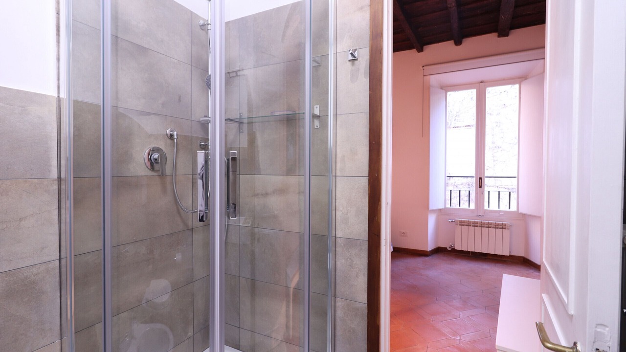 Photo of Bathroom in Rione V Ponte