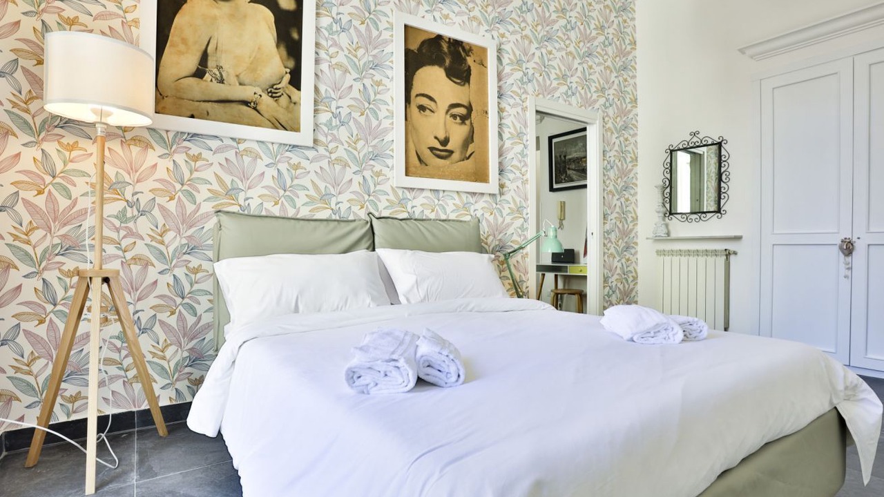 Photo of Bedroom in Naples City Centre