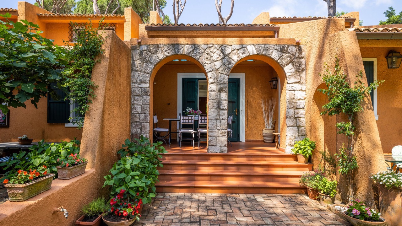Photo of Outdoor in Latina Lido