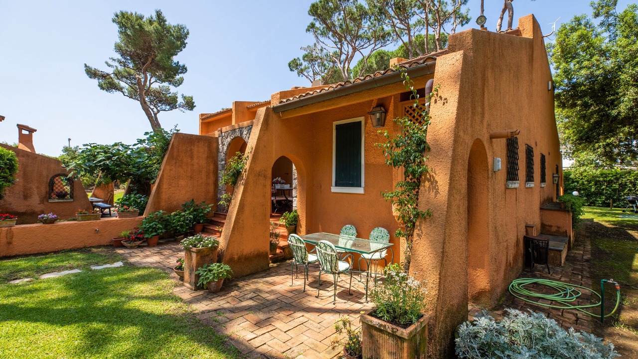 Photo of Outdoor in Latina Lido