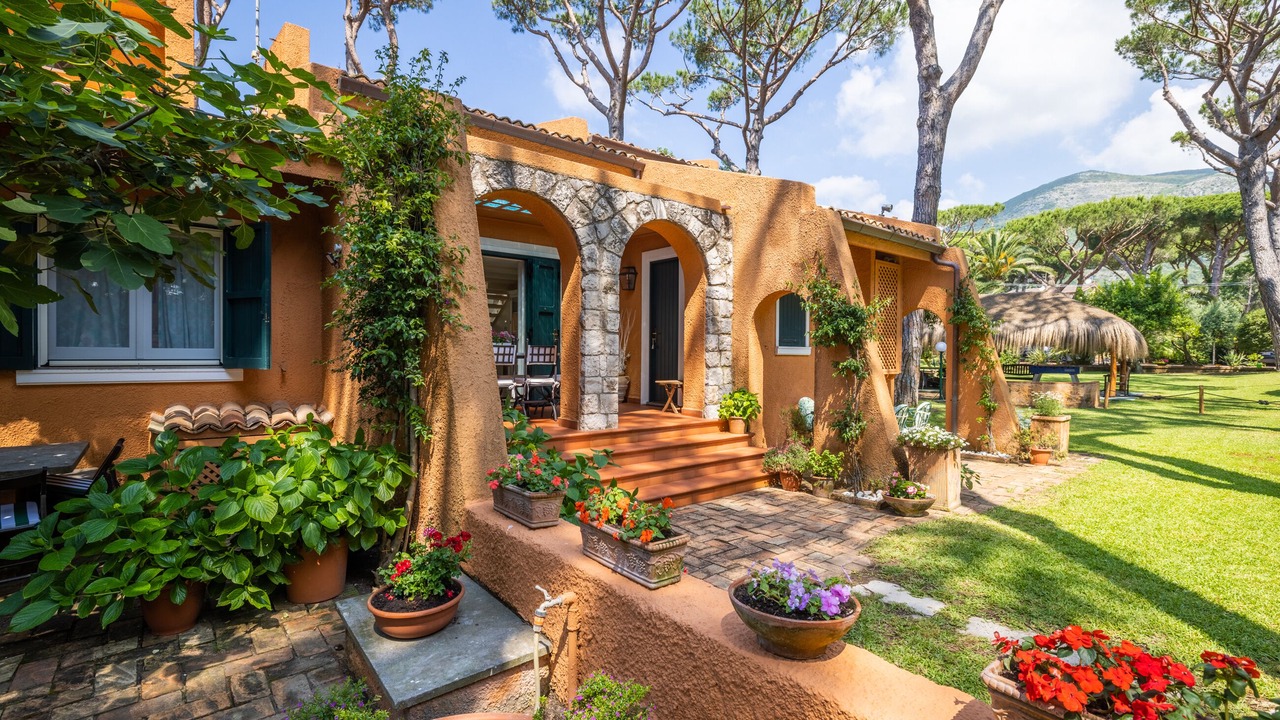 Photo of Outdoor in Latina Lido