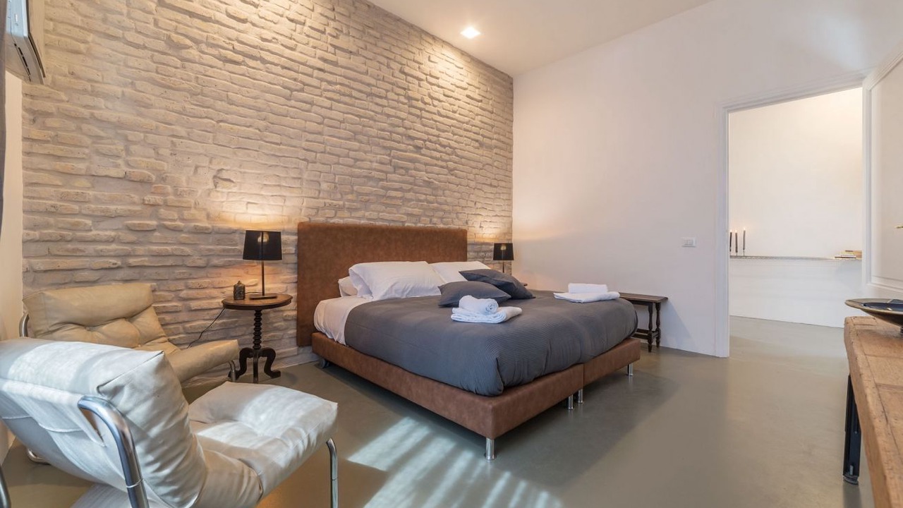 Photo of Bedroom in Rome City Centre