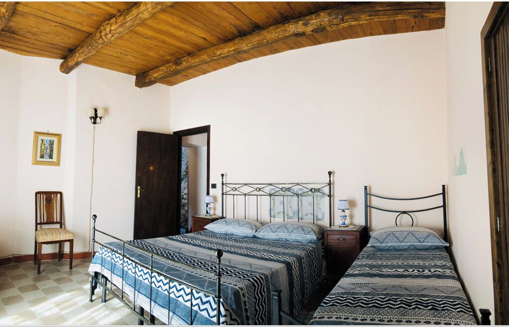 Photo of Bedroom in Piano-Vetrale