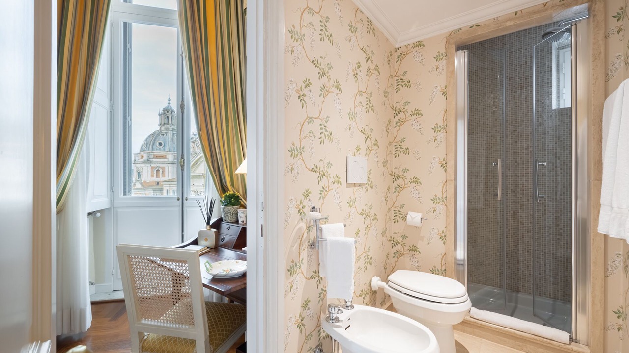 Photo of Bathroom in Rome City Centre
