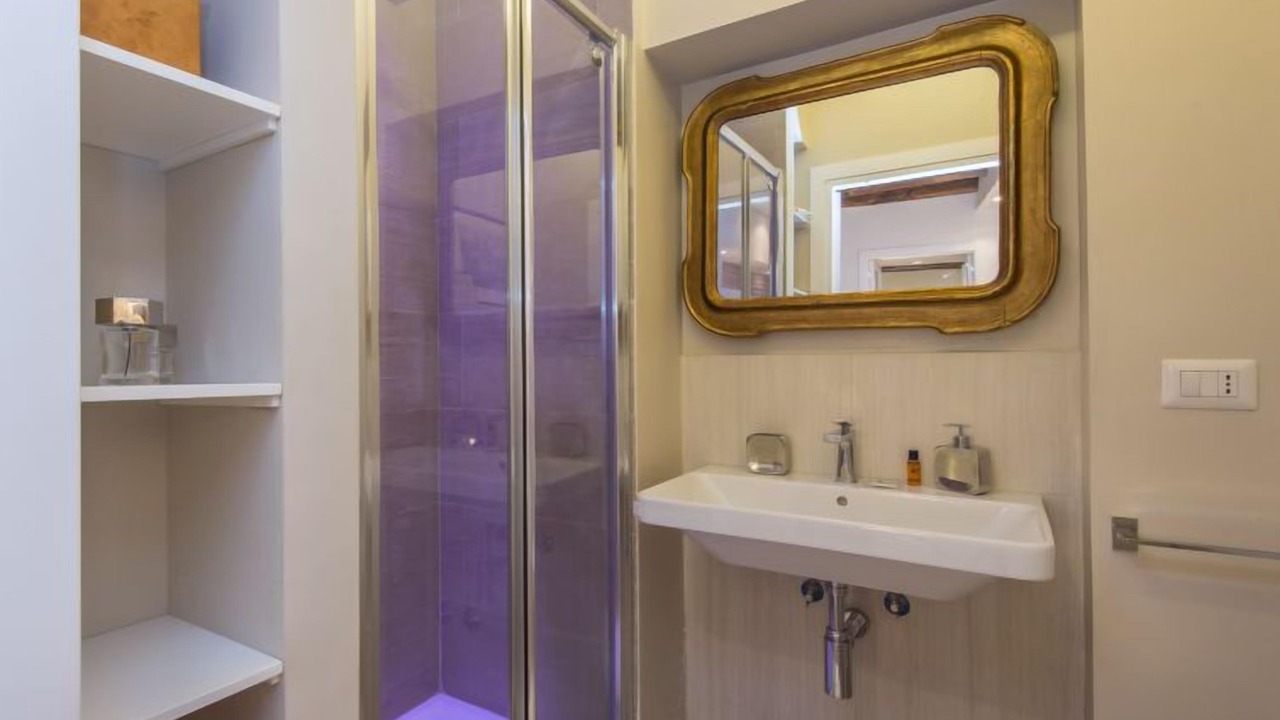 Photo of Bathroom in Monti