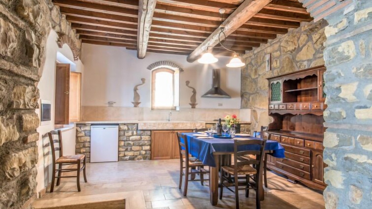 Photo of Bedroom in Monteverdi Marittimo