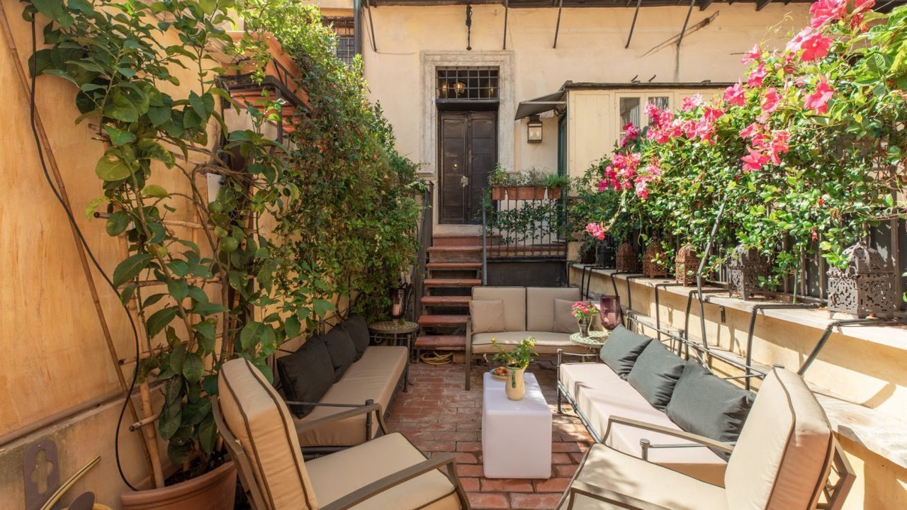 Photo of Patio Balcony in Rione VI Parione