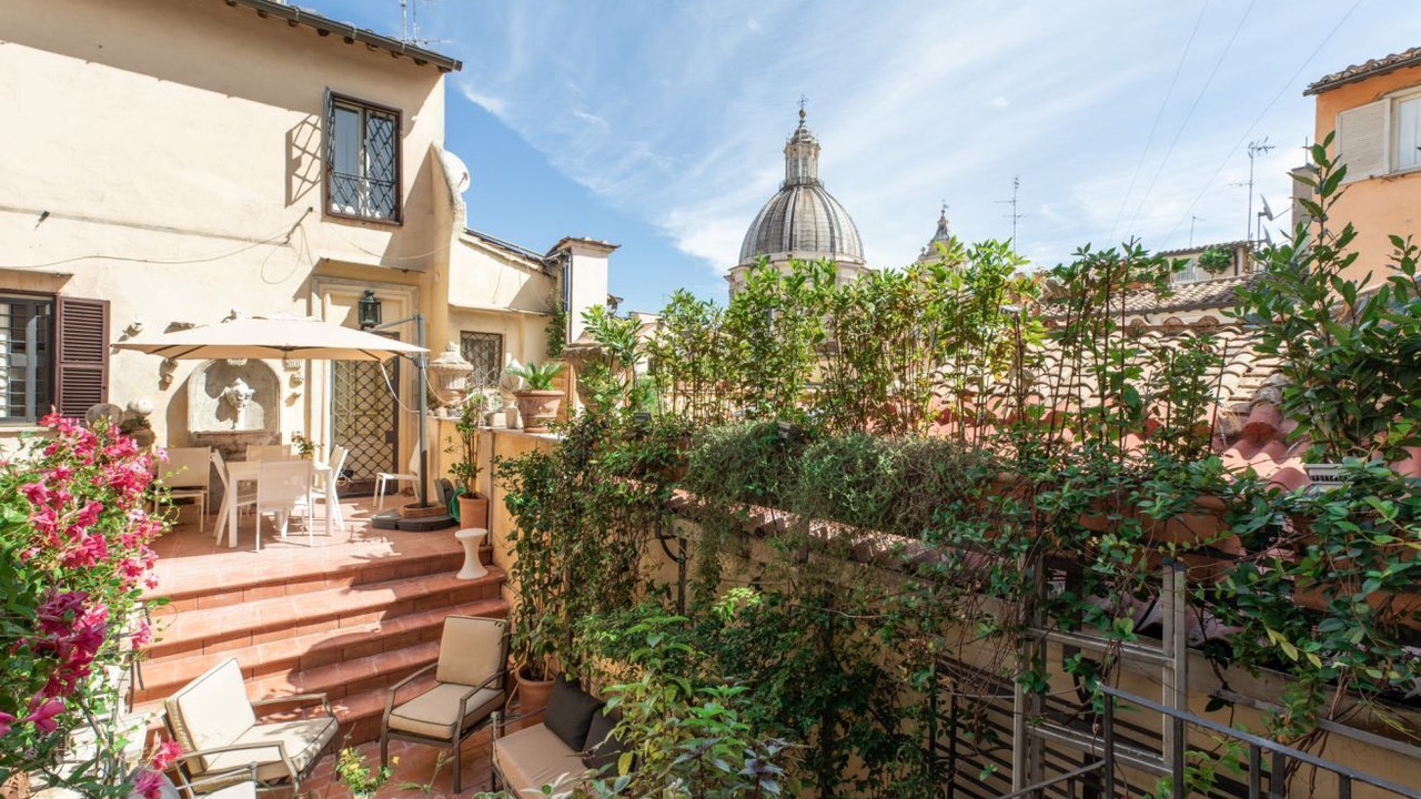 Photo of Patio Balcony in Rione VI Parione