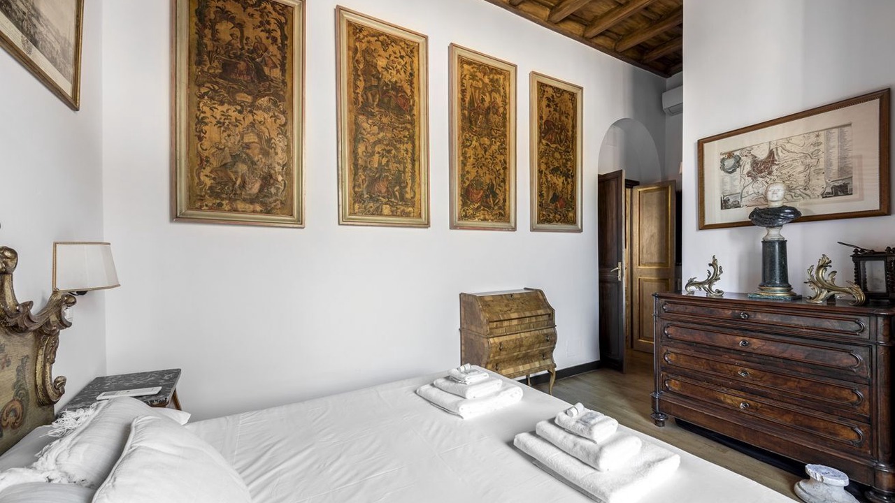 Photo of Bedroom in Rione VI Parione