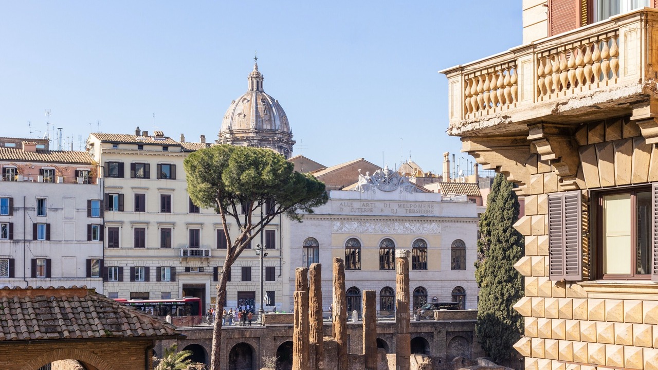 Photo of Others in Navona