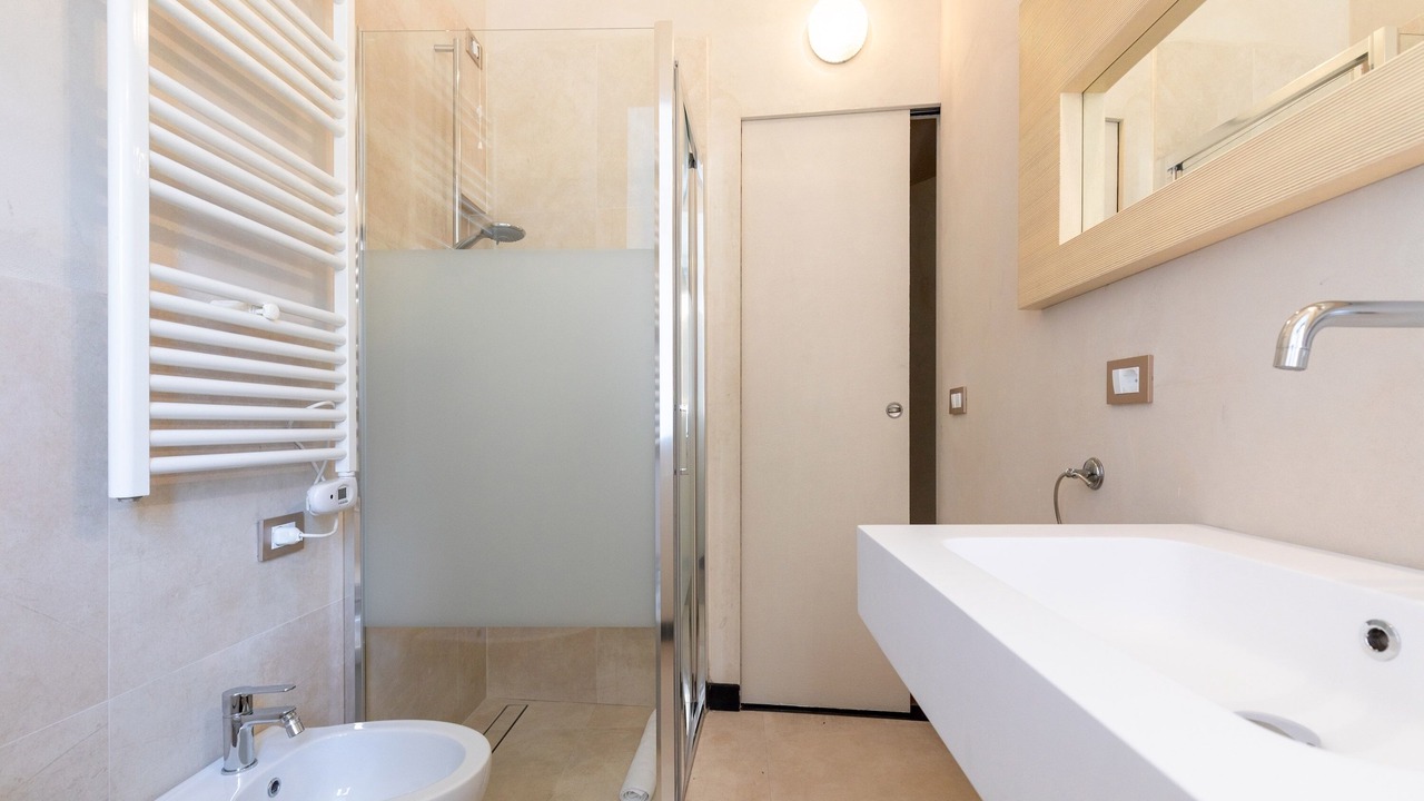 Photo of Bathroom in Navona